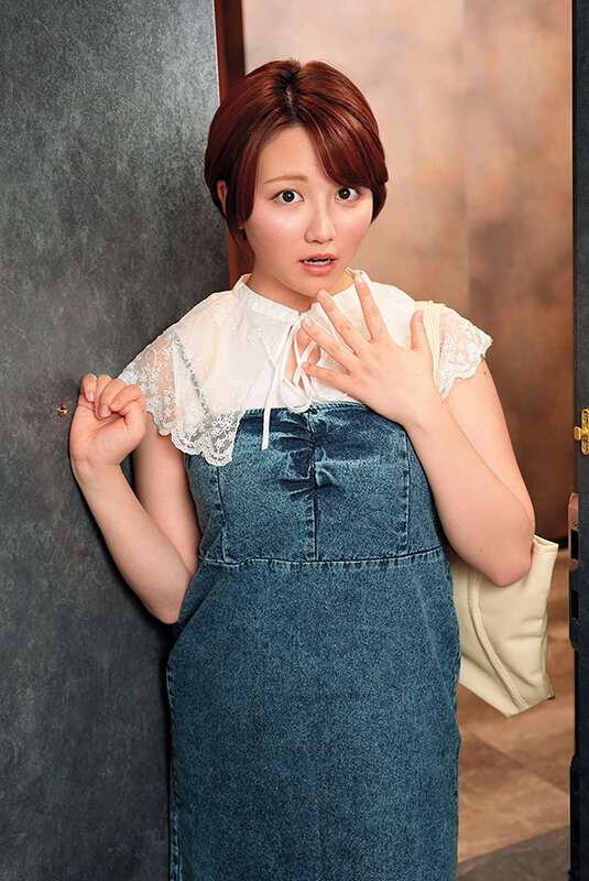 デリヘル呼んだら妹が来た！結果、お店に内緒で中出し本番セックスする事になる 12天月あず・漆なな