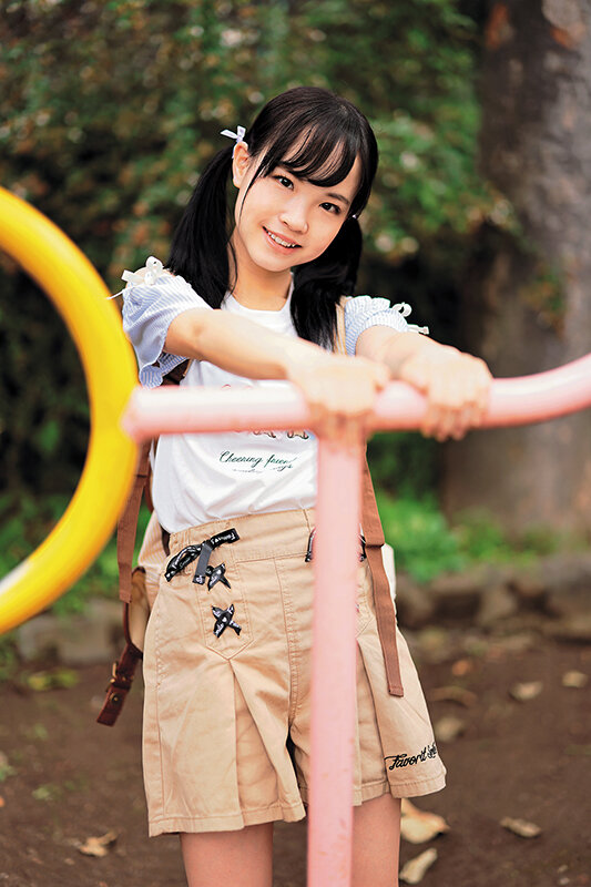 幼性発見！念願のパイパンロ●ータ捕獲！13人4時間SPECIALBEST由良かな・工藤ララ・柏木こなつ