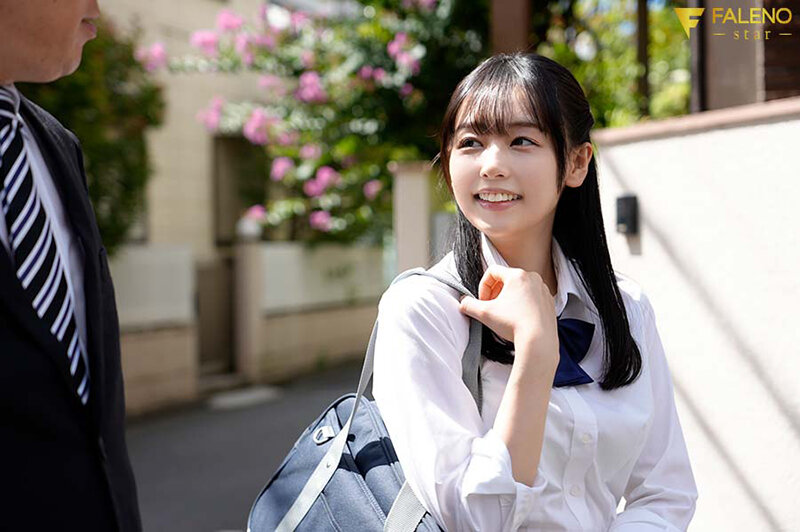 童貞すぎてフラれそうな僕は幼なじみと布越し3cm挿入でセックスの練習を続け… 時田亜美時田亜美