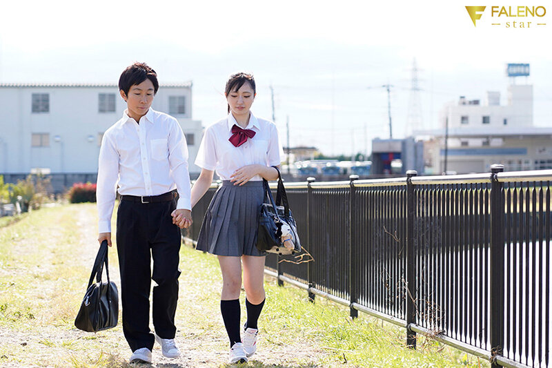 陸上部の大好きなスレンダーポニテ彼女が 最低なゲス先輩に性感帯をシゴキ開発されて肉オナホにされていた一部始終。 永野鈴永野鈴