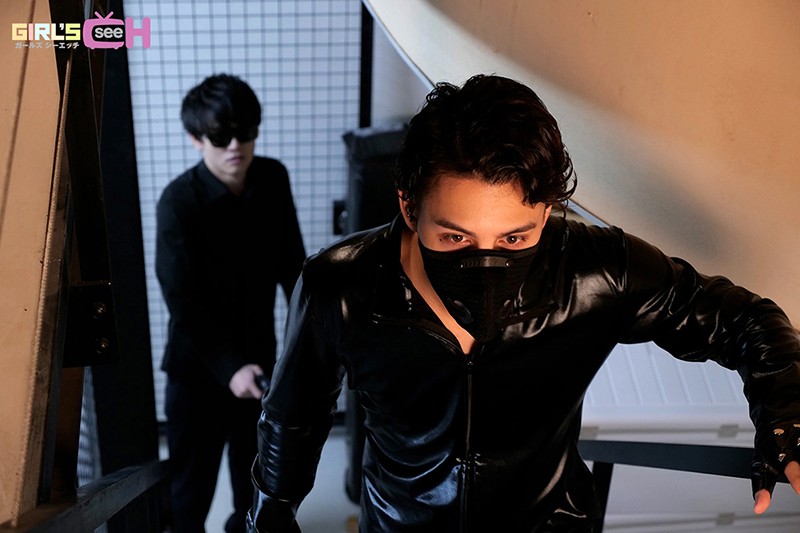 男スパイ逆レ○プ ～拘束されたイケメンが強●挿入・潮吹き絶頂～ アレク×早川瑞希早川瑞希