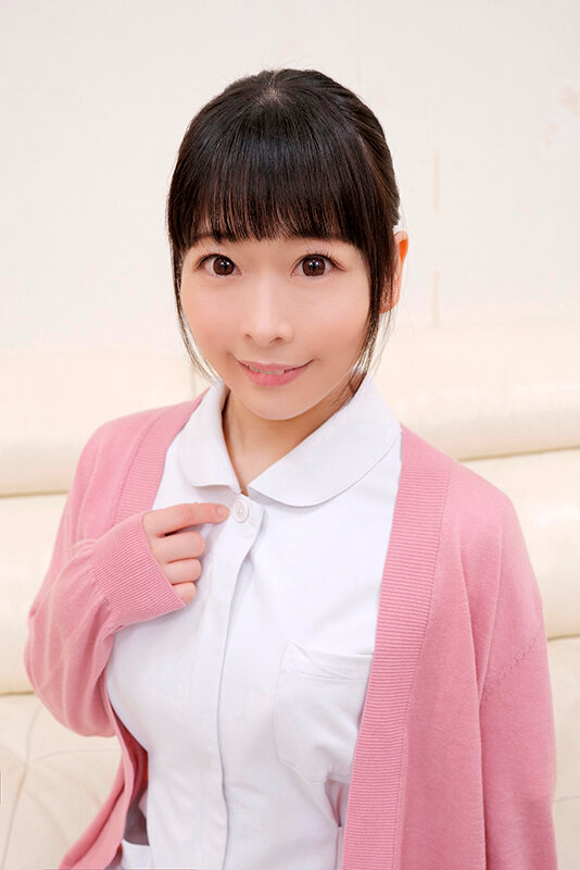 とっても優しい天使みたいなナースさんにED男子のオナニーの介抱してもらいました！！可愛いすぎる裸体にズル剥けギン勃ちしたチ○ポを白衣の奥にズブリ！金玉が空になるまで何度も中に出させてもらいました！