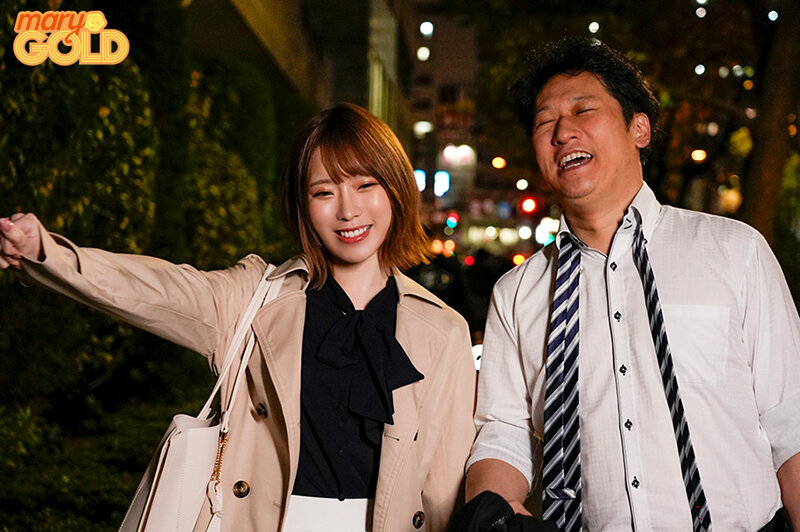 「終電無いならウチきます？」妻が待っているのに終電逃し後輩女子の家に泊まることに…仕事姿からは想像できなかった巨乳に盛り上がりすぎて騎乗位で中出しさせてもらった 紺野るり紺野るり