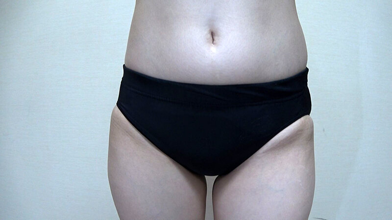 中条りの 神陸上ウェア スポーツ日焼けから筋肉美女アスリートの秘部を隠してきたウェアを巨乳や美乳パイパンや剛毛娘に着せジョリワキやハミ毛を堪能。陸上ユニホーム女子の太腿やお尻や着衣放尿まで！！身体にフィットするウェアのキワキワを超接写＆完全着衣でハメ撮り中条りの