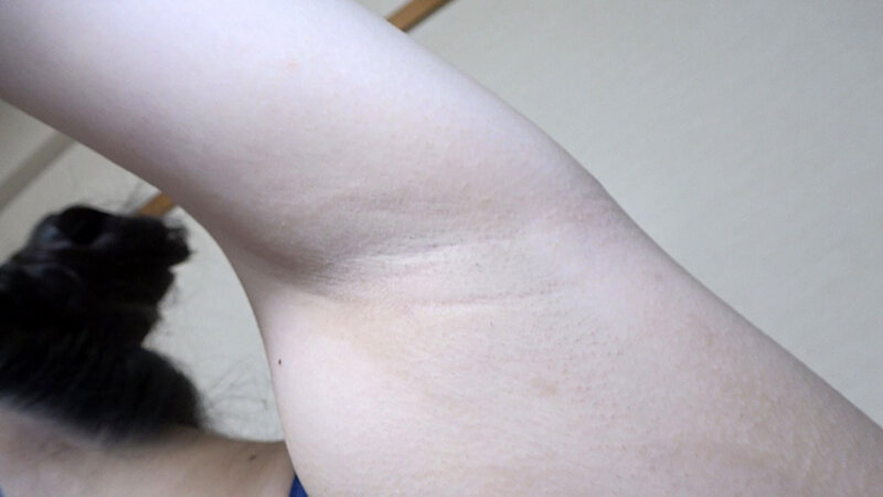 みひな 濡れてテカってピッタリ密着 神スク水 可愛い女子のスクール水着姿をじっとりと堪能！着替え撮影から始まり貧乳から巨乳にパイパン、ハミ毛、ジョリワキ等のフェチ接写やローションソーププレイやスク水ぶっかけ等を完全着衣で楽しむAVみひな （あずみひな、永井みひな）