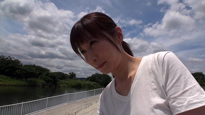 SOD人妻レーベル史上最高の30代 こんなにも清楚で美しい人妻がAVに出演するという奇跡 佐々木あき 35歳 AVDebut佐々木あき