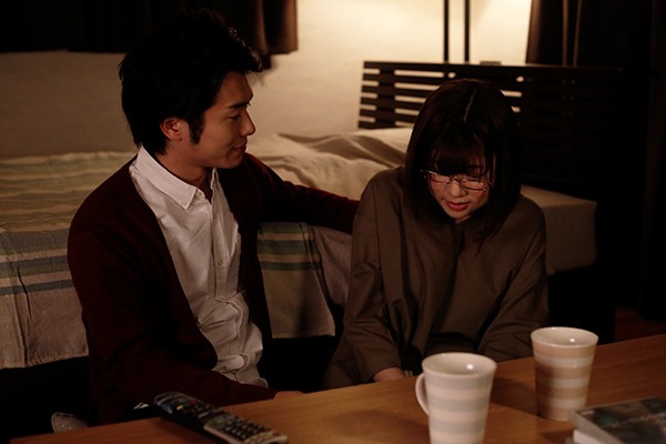 忘れられない夜にしよう。かなで自由・皆野あい・石川祐奈