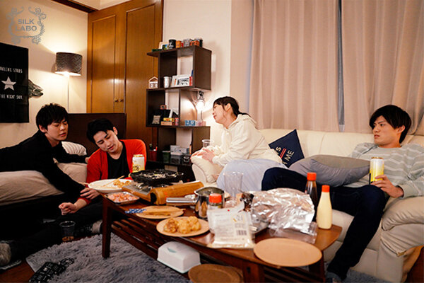 友達以上、想像以上。1原美織・山本蓮加・沙月恵奈