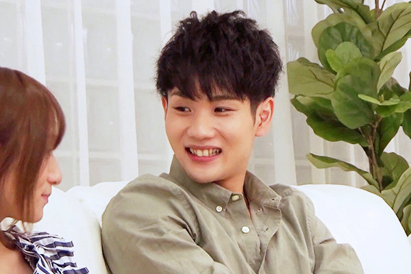 ふれあう体温にドキドキ 緊張エッチ 千歳小梅吉良りん