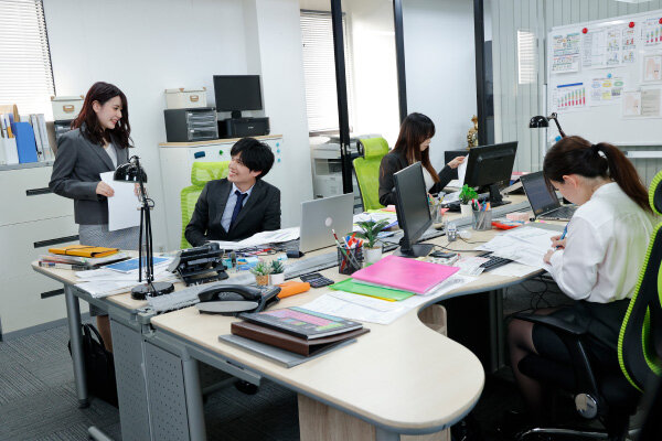 ワタシ色に染めたい藤波さとり