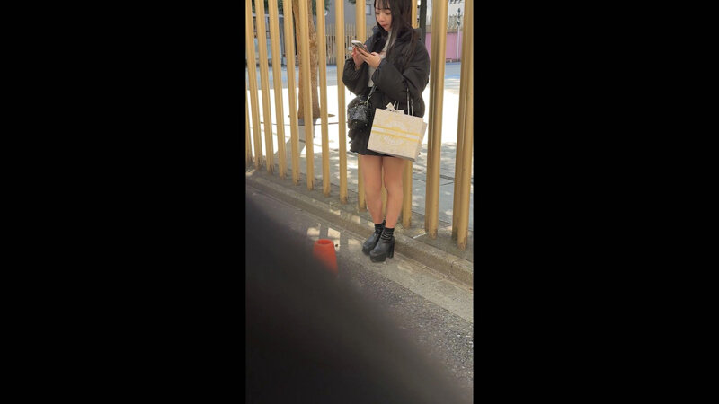 【小悪魔的エロビッチちゃんを路上でゲッチュ♪】【そそるカラダと愛嬌まんさいのビジュ強者で人気No.1】【ホスピタリティ炸裂のまさかのノンオプデフォNN＆口内発射！！】 あおい藍あおい藍