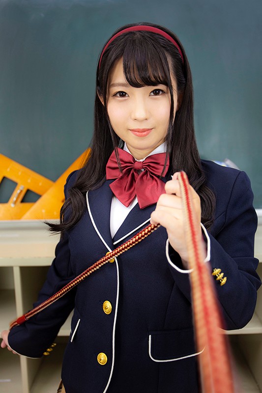 【VR】私立・人間便器学院 絶対服従M男育成クラス 前多まこ 食糞/飲尿/飲ゲロ/唾液/咀嚼/糞尿口移し/スカコキ/スカフェラ/ペニバン責め前多まこ