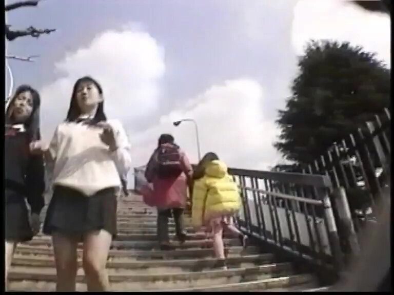 女子校大パニック ！ ！修学旅行バスジャック2