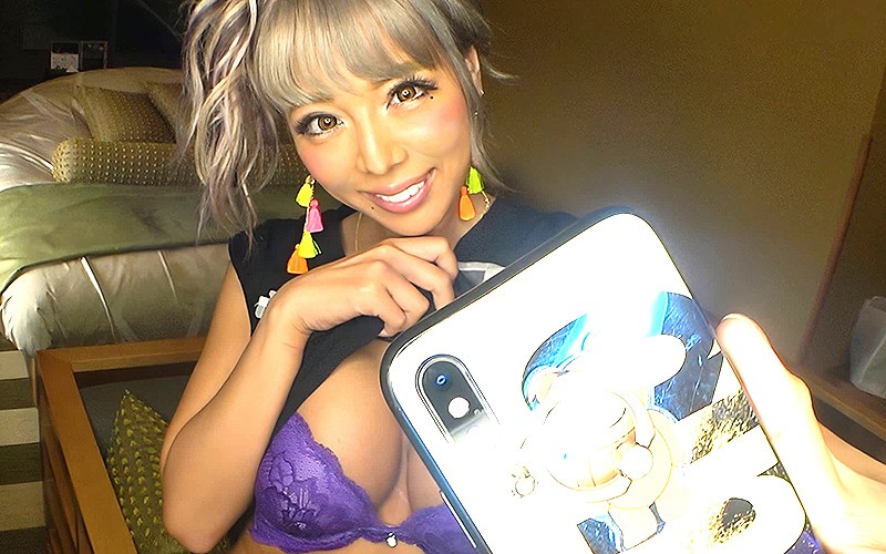 関西系ギャルは巨乳デカ尻～全編関西弁！生中出し・顔騎・包茎いぢり・重量級尻の杭打ちピストン！大量精液を口内と顔面に分散発射！シナリオ一切なし完全ドキュメントで女優の真の姿を暴く！ 霜月るな霜月るな