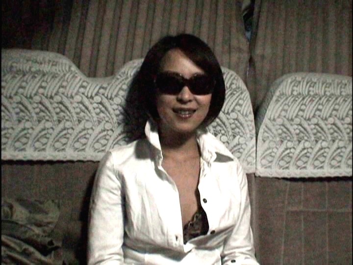 ナンパされたエッチな素人女性たち 4時間 美熟女セレブ奥様にズボッと！！編