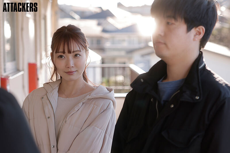 単身赴任中の僕に優しい隣人の結月さんに何度も何度も精子を搾り取られた。 結月りあ結月りあ