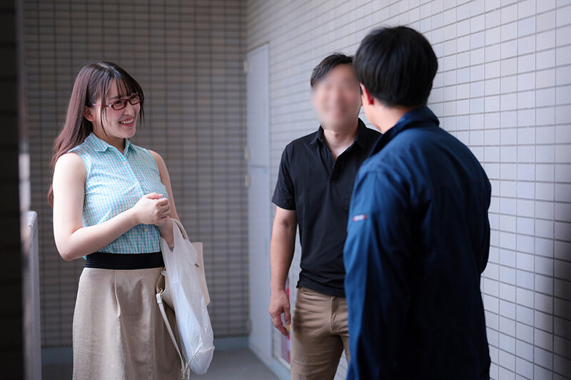 自宅でこっそり売春していたら管理人に見つかり脅されオナホに堕ちた巨乳妻 美波汐里美波汐里
