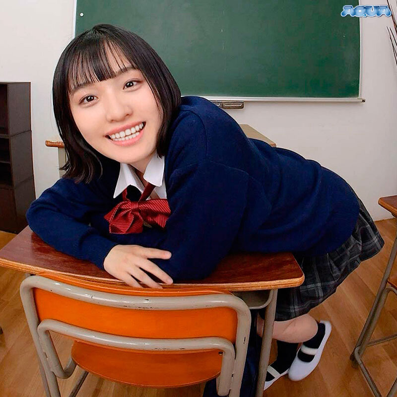 【VR】暇だから陰キャなクラスメイトの男子をパンチラ見せつけてエッチ誘ってみた 花音うらら花音うらら