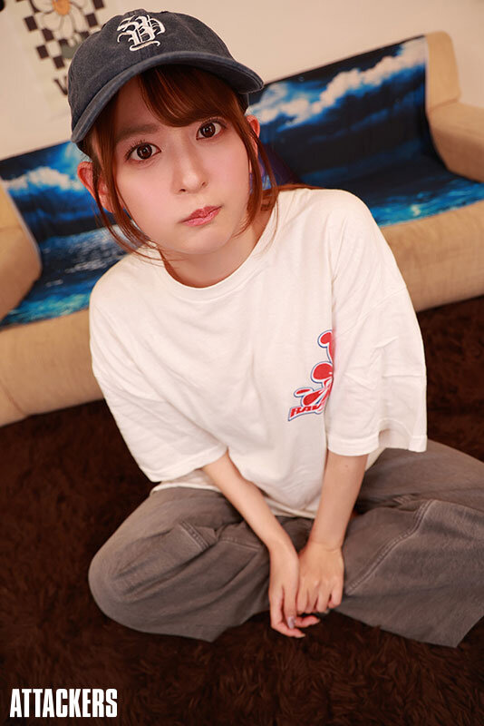 【VR】いつの間にか大人のカラダになっていたボーイッシュな幼馴染に「セックスの練習相手になってよ」と言われた僕。8KVR 梓ヒカリ梓ヒカリ