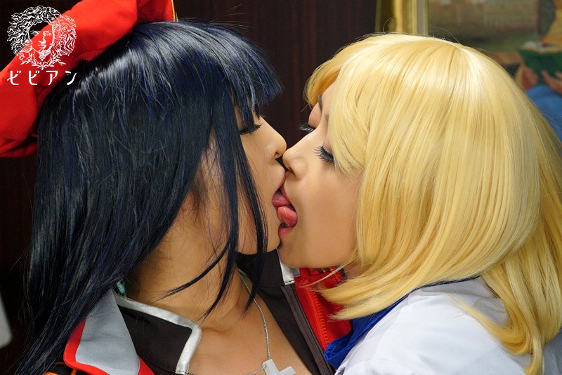 SUPER熟BODY！！美熟女コスプレイヤーレズビアン KAORI 北条麻妃KAORI・北条麻妃