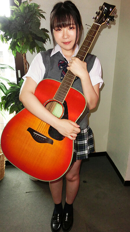 青春妊娠デビュー弾き語り少女 仲川ひなた仲川ひなた