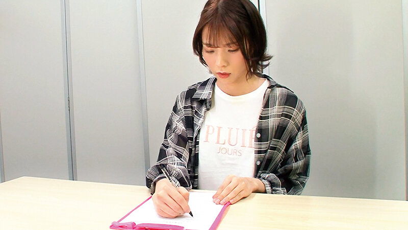 マッサージ師のエロテクで恥ずかしすぎるハミペニフル勃起 西野めぐ西野めぐ