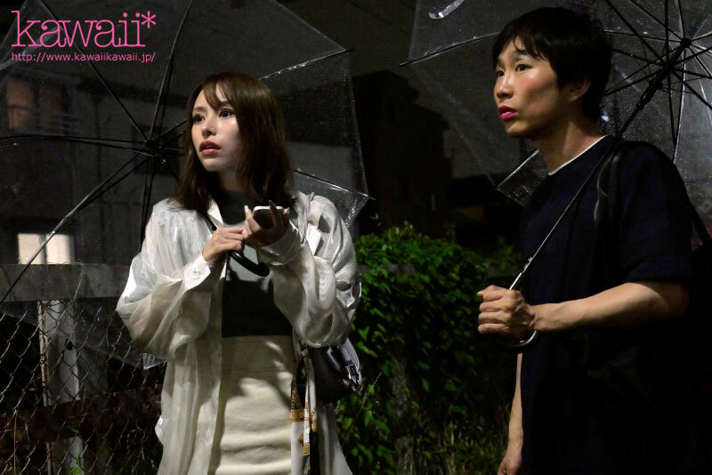 ファンイベント帰り相部屋NTR 彼氏の愚痴を聞いてくれて趣味にも付き合ってくれるバイト先の店長と性欲解消するまで中出ししまくった絶倫性交 伊藤舞雪伊藤舞雪