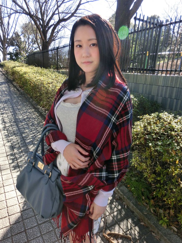 見世物母乳ママ2日目 里坂あかり里坂あかり