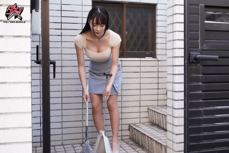 派遣マッサージ師にきわどい秘部を触られすぎて、快楽に耐え切れず寝取られました。 月妃さら月妃さら