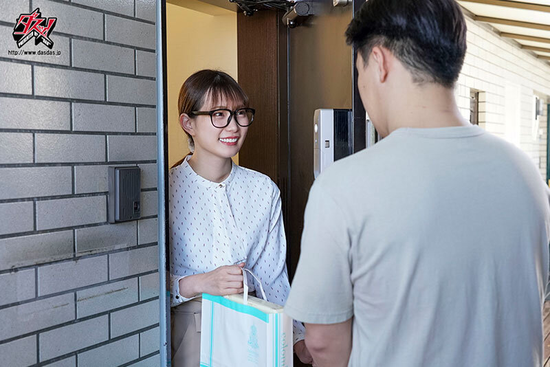 デカ尻妻の全力挑発で襲われた僕は、荒れ狂う雌の性欲を浴びせられ、何度も中出しさせられてしまった。 美谷朱里美谷朱音（美谷朱里）