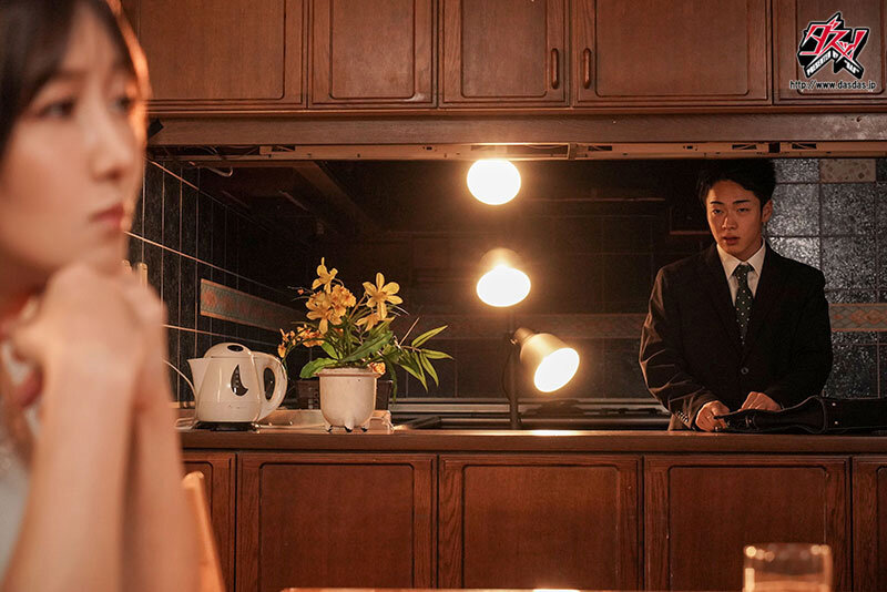 互いに素性を知った美魔女ママ友と箱ヘルで出逢い、裏引き不倫。 大槻ひびき大槻ひびき