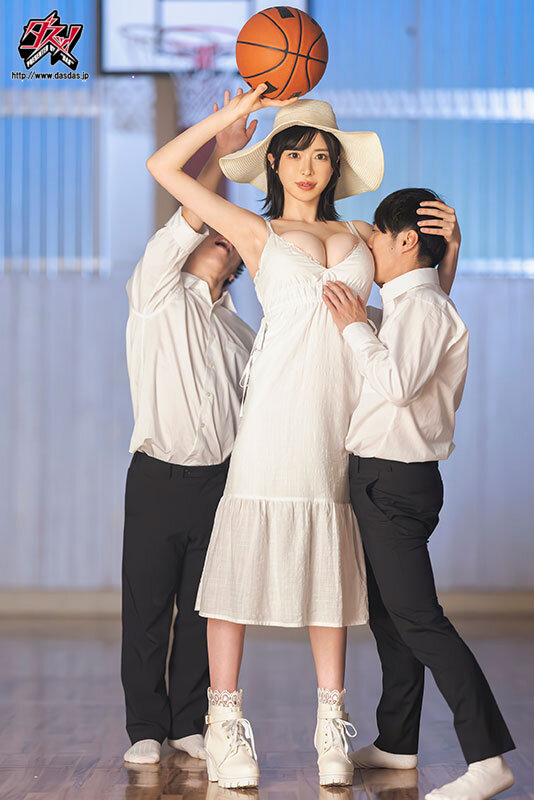 チビ童貞と巨女お姉さんの巨姦SEX 192cm巨乳デカ女降臨 タッパと尻のデカい女がタイプです。 辻井ほのか辻井ほのか