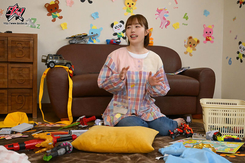 みさおせんせーが僕らのペニちゃんヨチヨチ可愛がってデカパイぱっふぅ甘やか天国SEXしてくれるナイショのおち○ぽ保イクッ！園at Night 小栗操小栗操