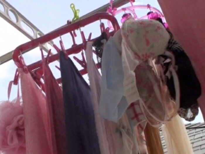 本物女性宅侵入 ボディカメラ下着物色体験 2