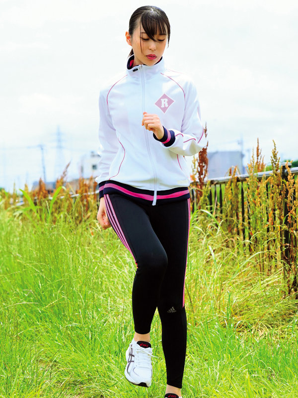 女子陸上部員が1cmハメ空気椅子ケツ肉プルプルあわや合体の下半身強化合宿で膣奥打ち抜かれピストン騎乗位に溺れた2泊3日10発 天馬ゆい天馬ゆい