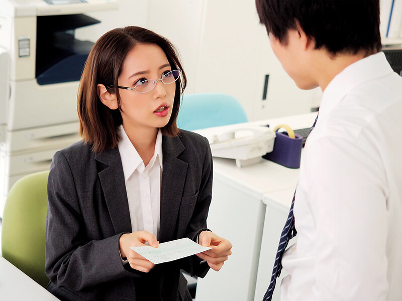 経費でピンサロ行ったことが経理の女子社員にバレて叱られると思ったら僕に惚れてたみたいで嫉妬のジト目フェラで何度も抜かれまくった 美咲かんな美咲かんな