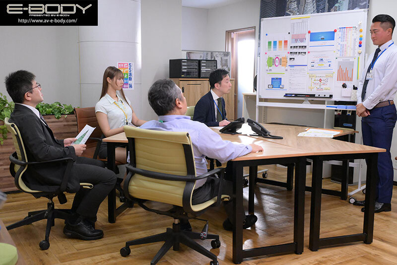 全裸の不同意業務。 絶対命令のセクハラブラック企業で肉感ムチエロ裸体を晒される女子社員 清宮仁愛清宮仁愛