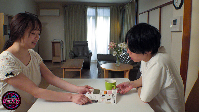 悪女エステ 妻帯者の勃起チ◎ポに嫉妬興奮する美巨尻エステティシャンに狂わされた僕は… 尾崎えりか尾崎えりか