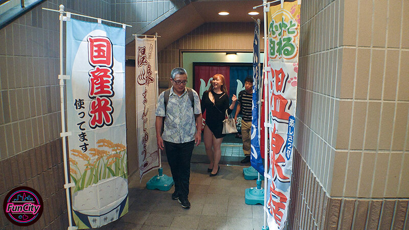 筆おろし温泉ソープ 親父の再婚で出来た義母さんは絶倫の巨乳泡姫だった！？ ちなみんちなみん