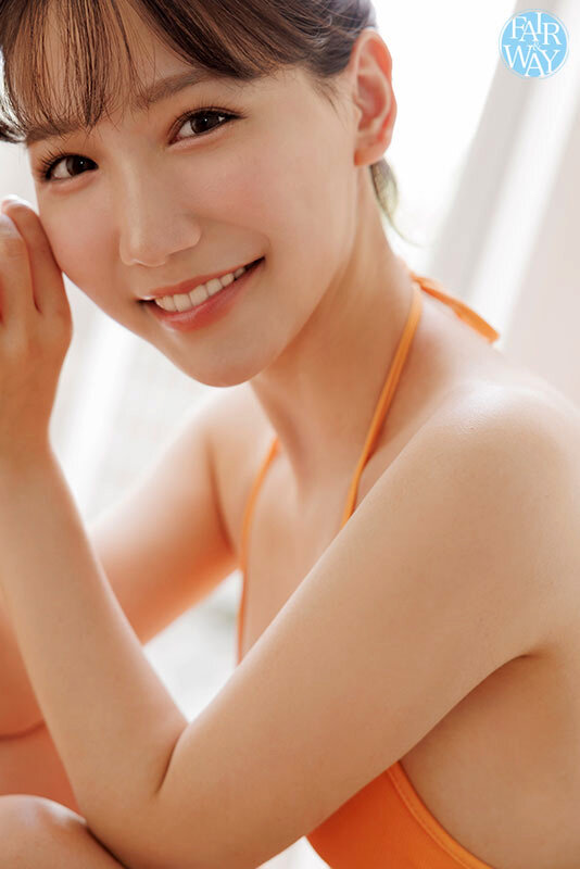 笑顔の直球に、僕はやられた 三田真鈴三田真鈴