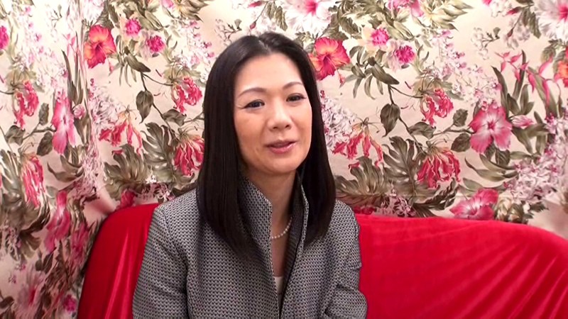 人妻年の差ナンパ 35歳以上の美魔女にデカチ○コをブチ込んで中出ししちゃえっ！！