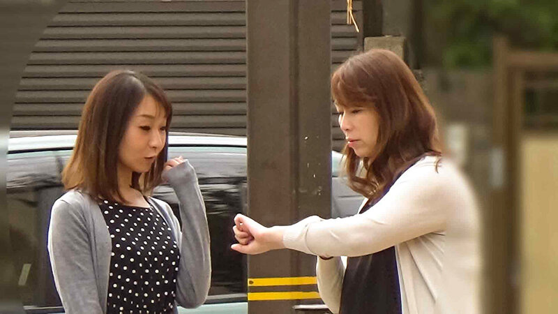 美熟女たちがレズ相手を求めて街にくり出し可愛いおねえさんをナンパしてゲットする8時間 2羽田希・井上綾子・北条麻妃