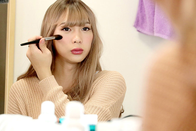 独占DEBUT 初撮り初女装 Reina