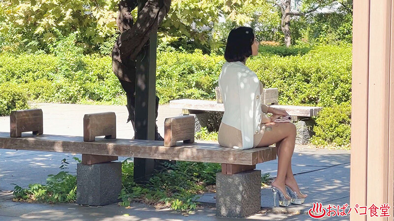 性欲が強い筋トレ若妻のイン〇タにDMハメなま中＆他人棒チートデイにアナル中出し姦！（仮）多江さん32歳