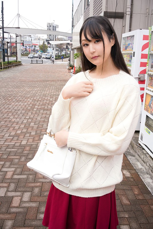 1年間で1000本以上のチンシャブ動画をSNS投稿するクチマ○コ裏垢ビッチの正体は高身長美形ニューハーフさんでした。