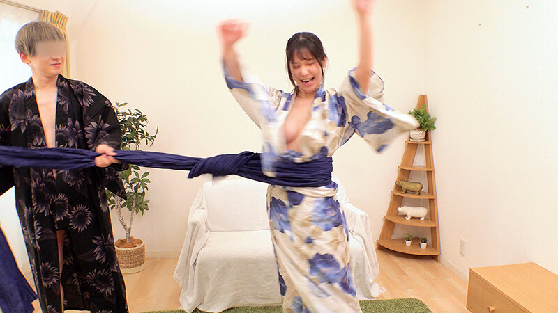 祝2025年夏！花火大会に参加する浴衣女子限定 羞恥野球拳対決 素人女子大生4名収録 負ければ即ズボ生ハメ生中出しSEX！！