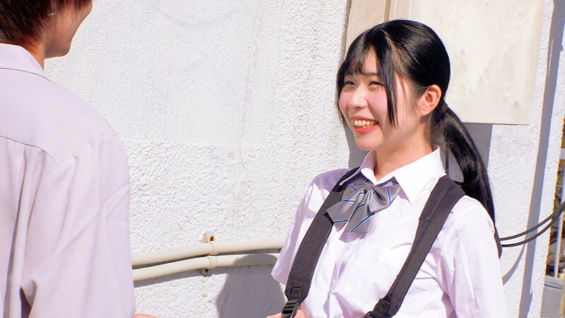 素人女子○生が挑戦！初めてのじゅぼじゅぼノーハンドフェラで連続射精チャレンジ！30分間でお口だけで射精させるごとに賞金10万円！顔よりも大きなデカチンをお口いっぱい頬張りジュッボジュッボ！大量口内射精で精子ダダ漏らし！火照ったオマ○コにもデカチンねじ込み…