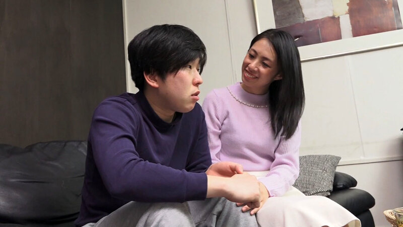 若いチ○ポを熱望する熟した女体「おばさんで本当にいいの？」