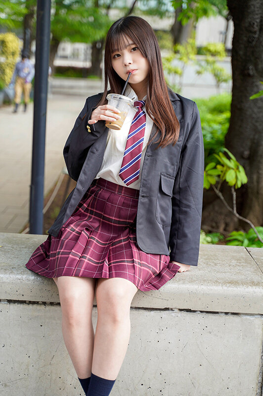 【アフスク☆セックス】激カワ巨乳ガールりおんちゃん！！SEXをするたびに体が成長し続ける魅惑のエロボディ！！弾力性抜群の巨乳を揺らしながら激イキガールに大量中出し！！