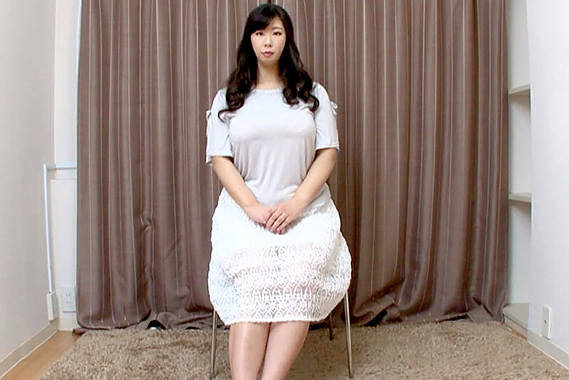 素人初ヘアヌード撮影会Vol.007 谷口優花 38歳/今井真由美 27歳